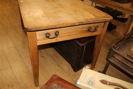 A 19th century pine farmhouse table W.152cm